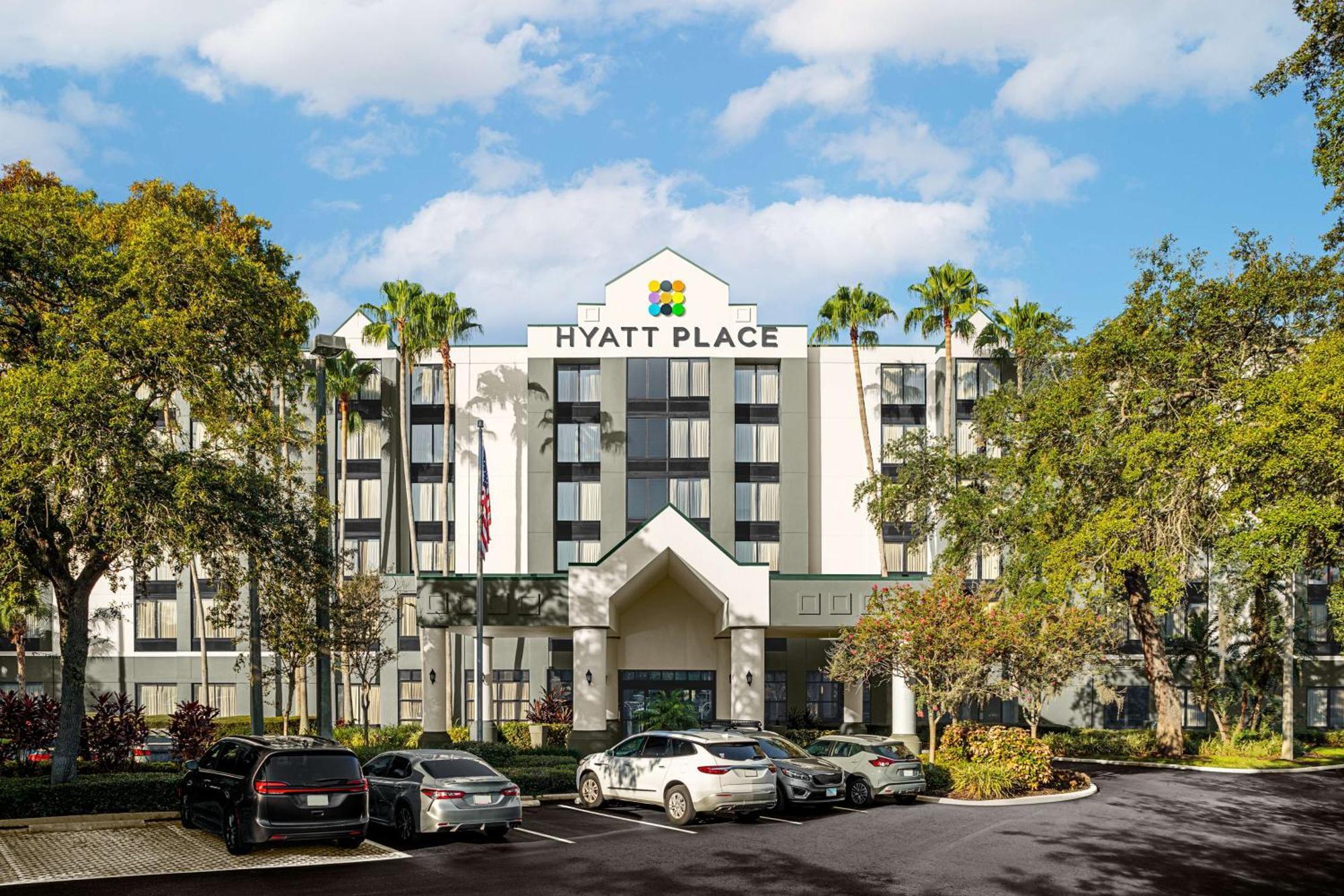 Hyatt Place Tampa Busch Gardens Exterior foto